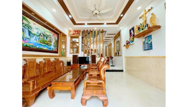 NHÀ 1/ GÒ XOÀI - HẺM XE TẢI - 4 TẦNG - 4PN - 60M2 GIÁ 5.9 TỶ